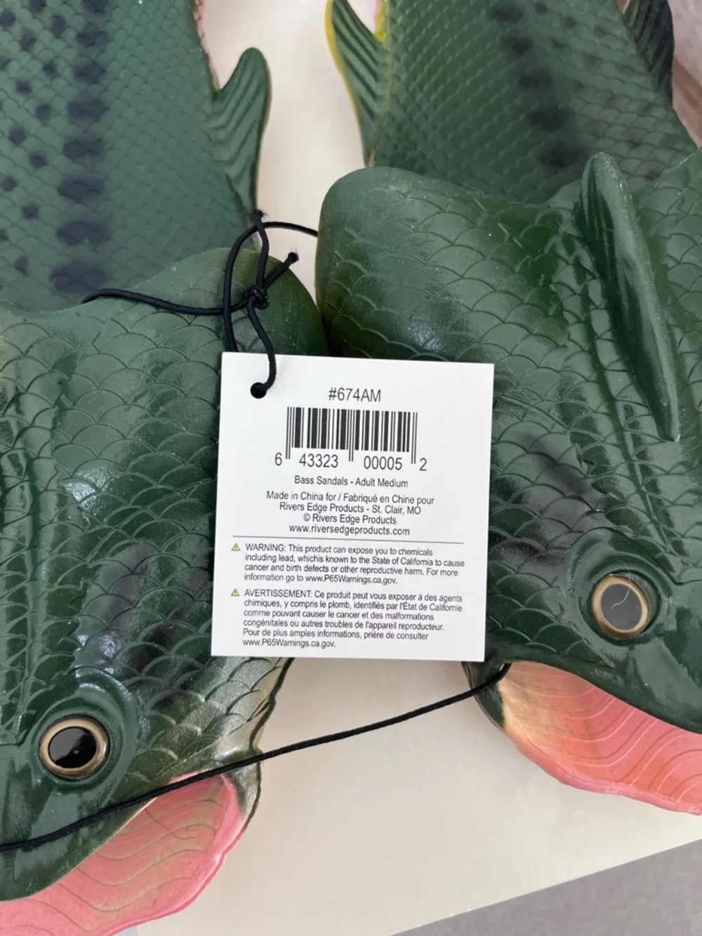 NWT - Novelty Fish Slippers - Sandals Dark Green Sz 10/10.5M